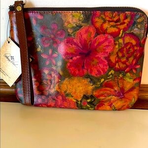 Patricia Nash Vibrant Floral Oil Painting Premium Leather Wristlet NWT